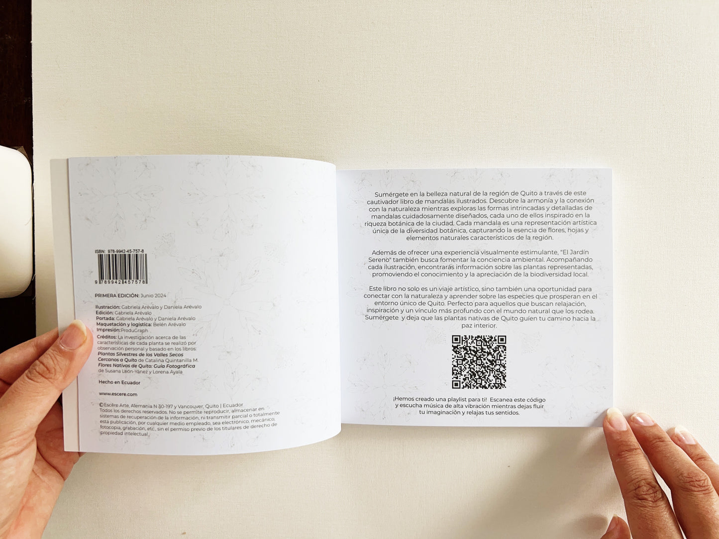 The Serene Garden Book